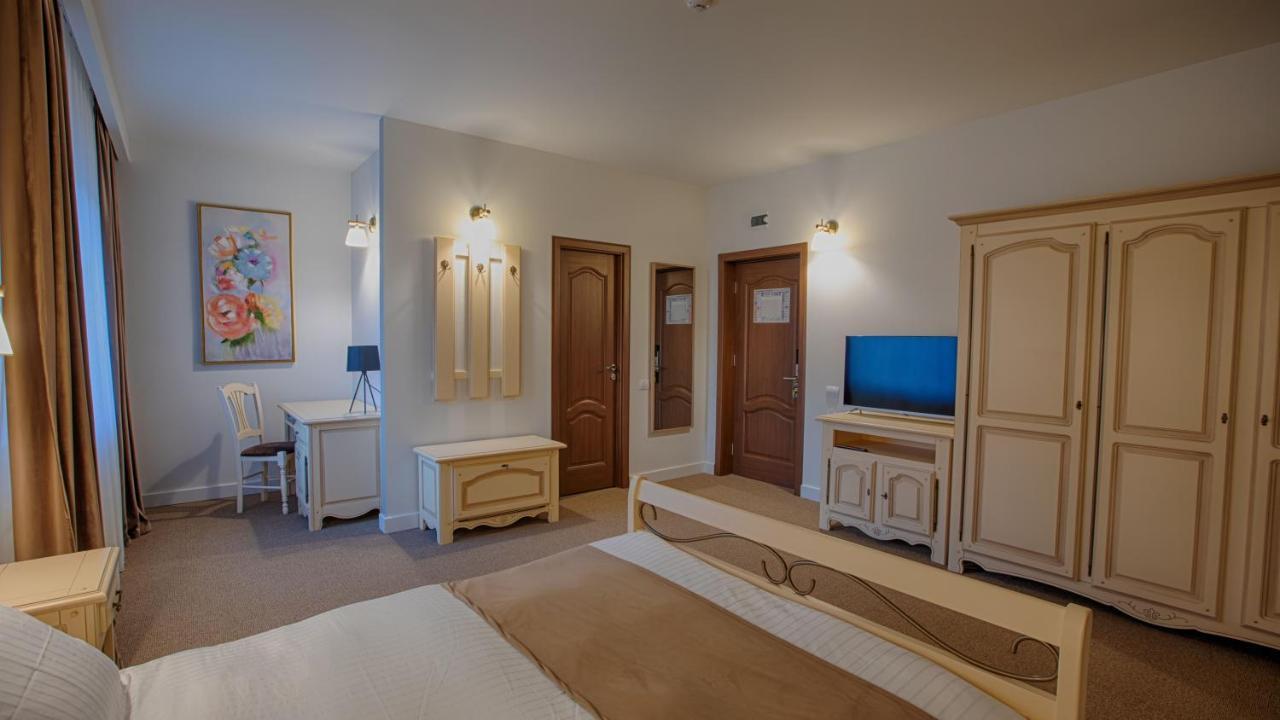 Mer Guest House B&B Brasov Exterior photo